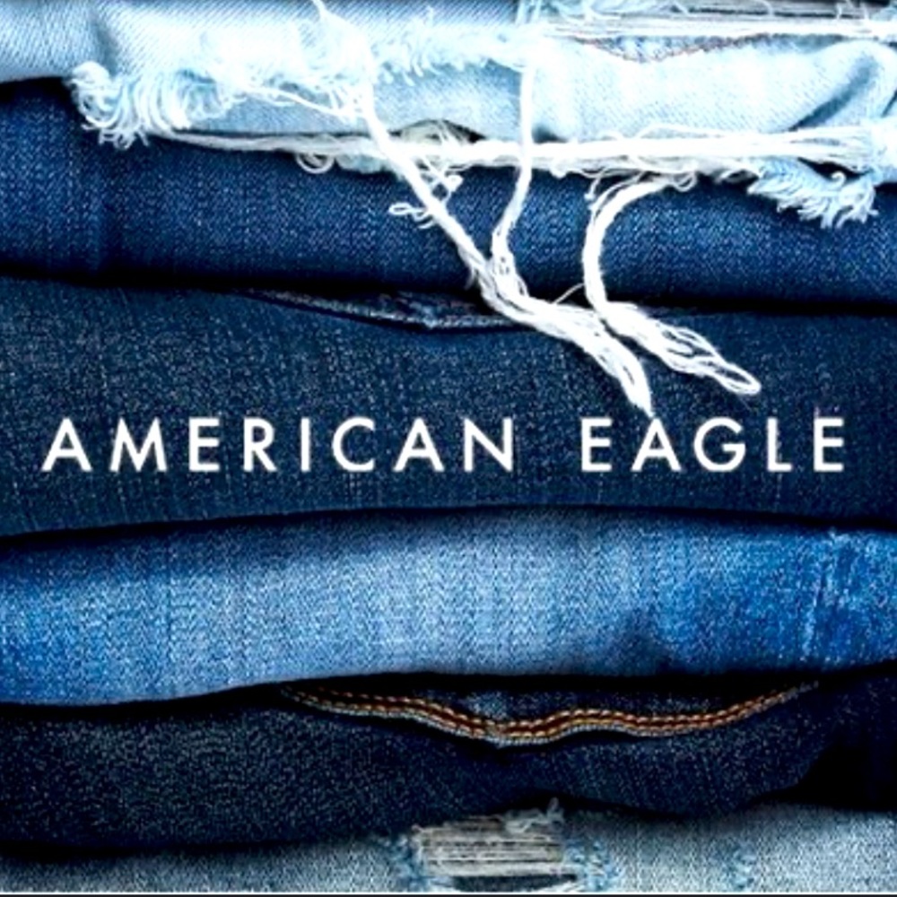 ❤️❤️American Eagle Jeans Bundles coming soon ❤️❤️
